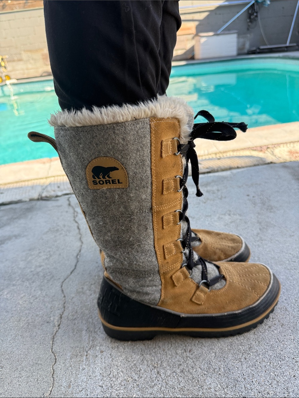 Sorel Women's Tivoli High II Sz. 9